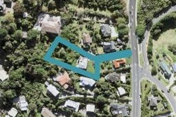 1122 Whangaparaoa Road, Tindalls Beach, Whangaparaoa