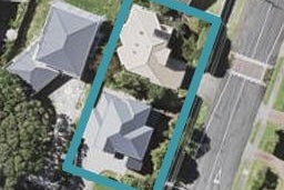 1/35 East Coast Road, Milford, Auckland