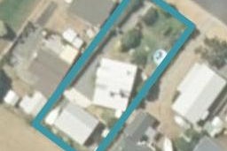305 Lincoln Road, Whangamata