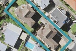 2/76 Litten Road, Cockle Bay, Auckland