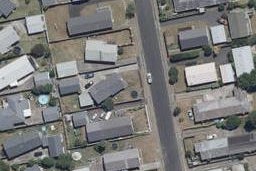 9 Leslie Place, Deanwell, Hamilton