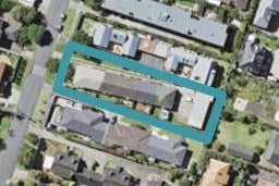 1/17 Saltburn Road, Milford, Auckland