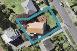 19 Clairville Crescent, Wai o Taiki Bay, Auckland
