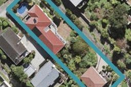 2/11 Coronation Road, Hillcrest, Auckland