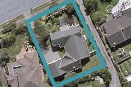 11 Karina Road, Merrilands, New Plymouth