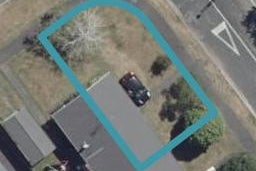 1/2 Cricket Place, Melville, Hamilton