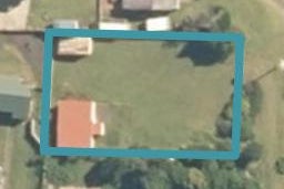 18 Tainui Street, Mōkau