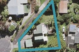 2/15 Titiwai Place, Birkenhead, Auckland