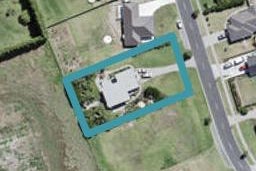 17 Omana Avenue, Helensville