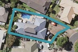 11 Jan Higgins Place, Golflands, Auckland