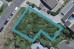 12 Puketiro Avenue, Northland, Wellington