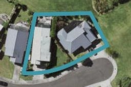 1/6 Romulus Place, Totara Vale, Auckland