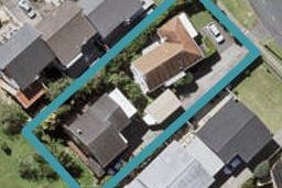 1/106 East Coast Road, Forrest Hill, Auckland