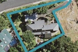 11 Gibbs Crescent, Red Hill, Papakura