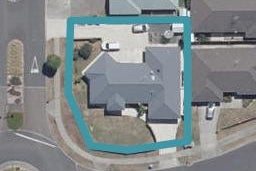 1 Saint Johns Avenue, Hamilton East, Hamilton