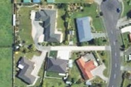 27 Elizabeth Grove, Stratford