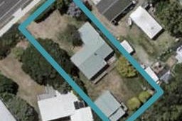 30 William Street, Waikanae Beach, Waikanae