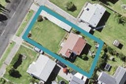 32 Taniwha Street, Wai o Taiki Bay, Auckland