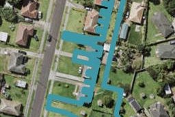 15 Ngakahikatea Lane, Point England, Auckland