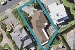 16 Pitlochry Place, Highland Park, Auckland