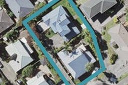 2/10 Stoneleigh Court, Sunnynook, Auckland