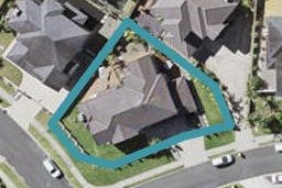 2 Loughros Place, Pinehill, Auckland
