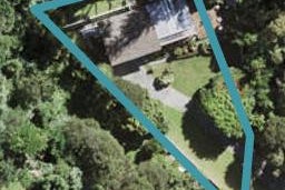 22 McEldowney Road, Titirangi, Auckland