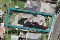 9 Huka Road, Birkenhead, Auckland