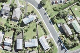1 John Dee Crescent, Red Beach, Red Beach