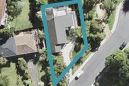 18 Barker Rise, Northcross, Auckland