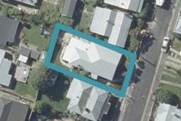 18 Peel Street, Mornington, Dunedin