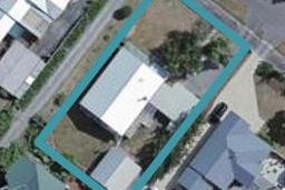 11 Clifton Avenue, Carterton