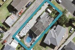 12 Longreach Drive, Sunnyvale, Auckland