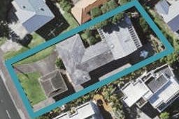 1/0 East Coast Road, Milford, Auckland