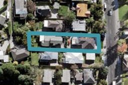2/219 Blockhouse Bay Road, Avondale, Auckland