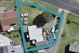 4 Torkar Road, Clarks Beach, Clarks Beach