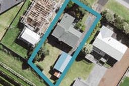 61 Parrs Cross Road, Henderson, Auckland
