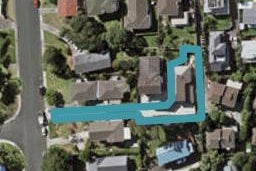8A Cheval Drive, Totara Vale, Auckland