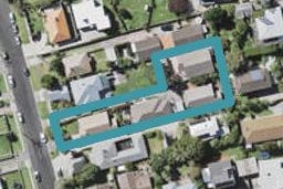 1/4 Fraser Road, Narrow Neck, Auckland