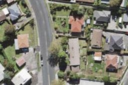 10/17 Norcross Avenue, Henderson, Auckland