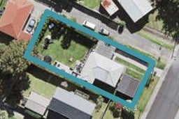 16 Tramway Road, Beach Haven, Auckland