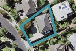 10 Silverton Avenue, Wai o Taiki Bay, Auckland