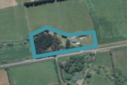 114 Downs Road, Darfield