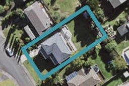7 Pavola Grove, Glenfield, Auckland