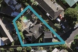 11 Cobblestone Lane, Hillcrest, Auckland