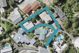 2/9 Taumata Road, Castor Bay, Auckland