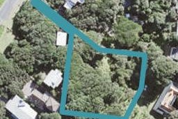 159 Marine Parade North, Piha