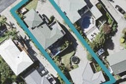 2/5 Tudor Place, Mairangi Bay, Auckland