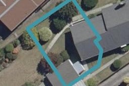 2/5 Beaumaris Place, Dinsdale, Hamilton