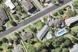 8 Liston Crescent, Cockle Bay, Auckland